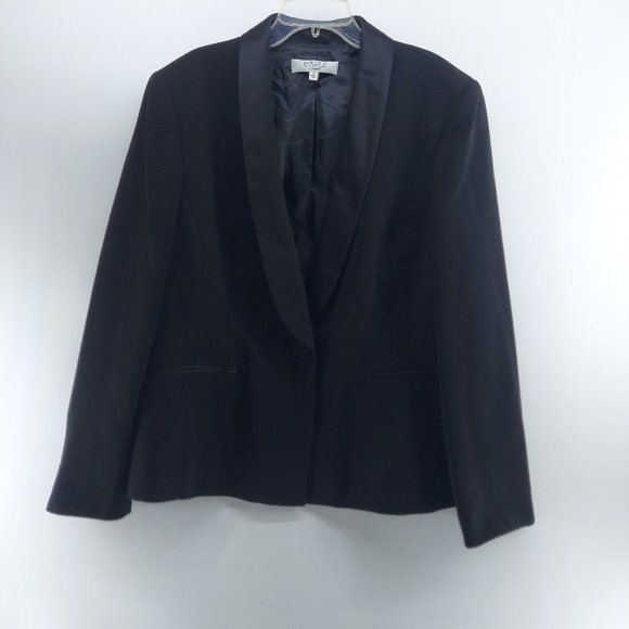 Kasper Jackets & Coats Kasper Separates Classic Black Lined Blazer